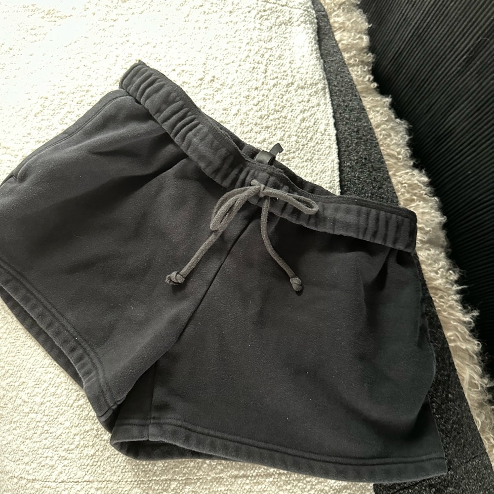 Skims Women's Black Casual Shorts